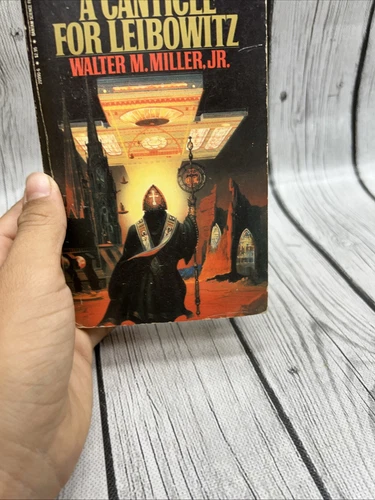 A Canticle for Leibowitz - Walter M. Miller, Jr. - 1982 Bantam Books Paperback - Picture 3 of 11