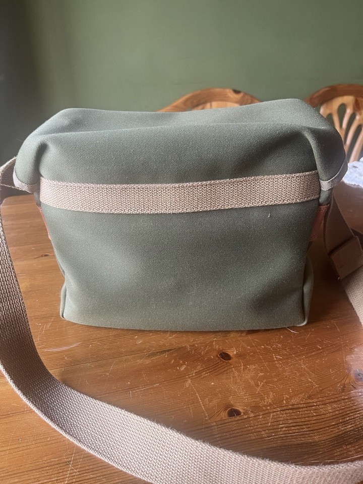 Billingham f5.6 Camera Bag Sand eBay