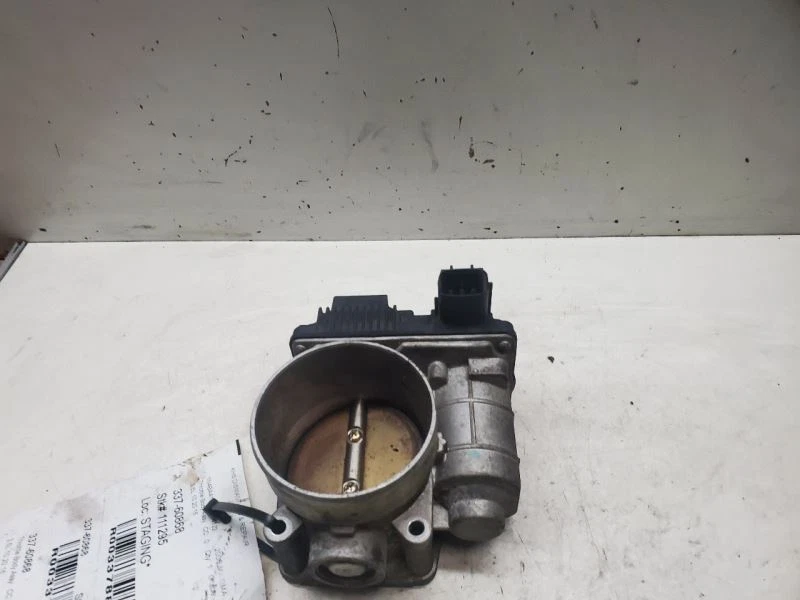 Nissan Máxima 2002-2006, carrocería del acelerador, 3,5 L-6 cilindros, número de pieza - 161198J103 Foto 4 de 4