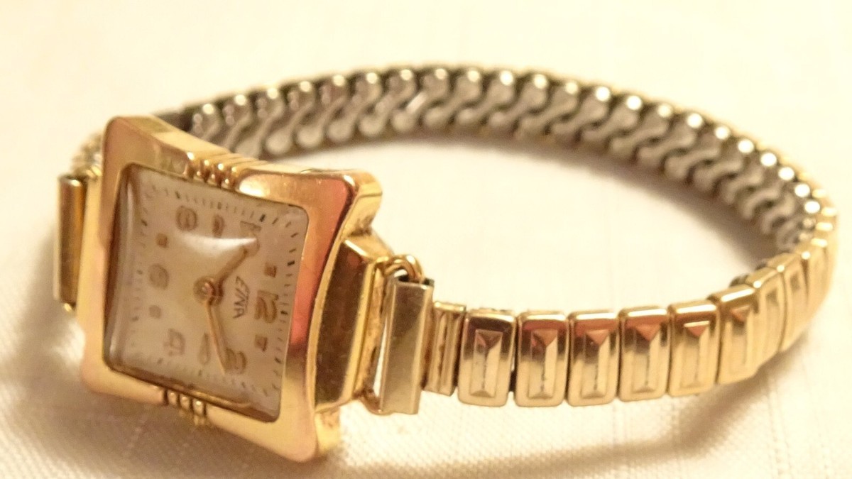 ETNA Swiss 17 jewel ladies wristwatch Identifying grandmother main image 2