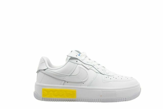 womens nike air force 1 white size 9.5
