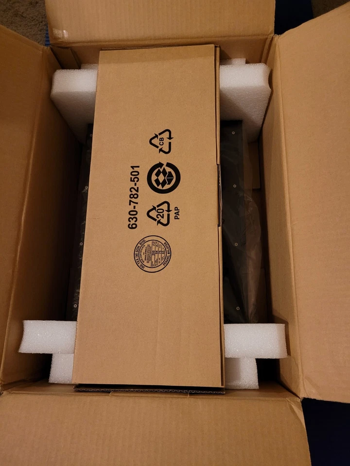 Avocent DSR2020-001 16-Port KVM Over IP Switch – Brand New Open Box – Original - Image 3 of 4