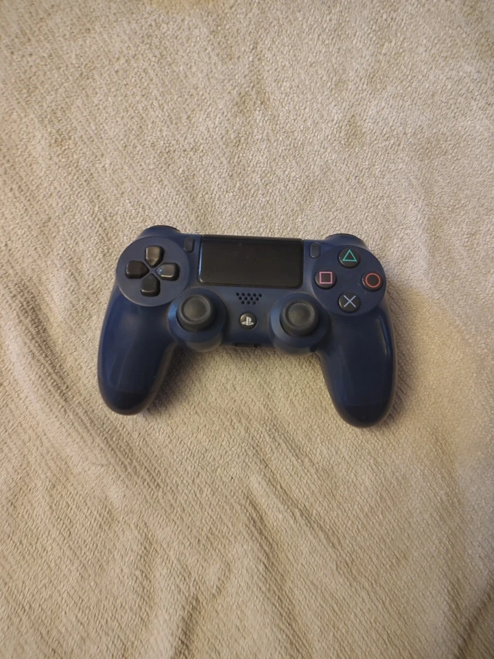 Sony Darth Vader PlayStation 4 Original Con Dos Mandos. Foto 3 de 4