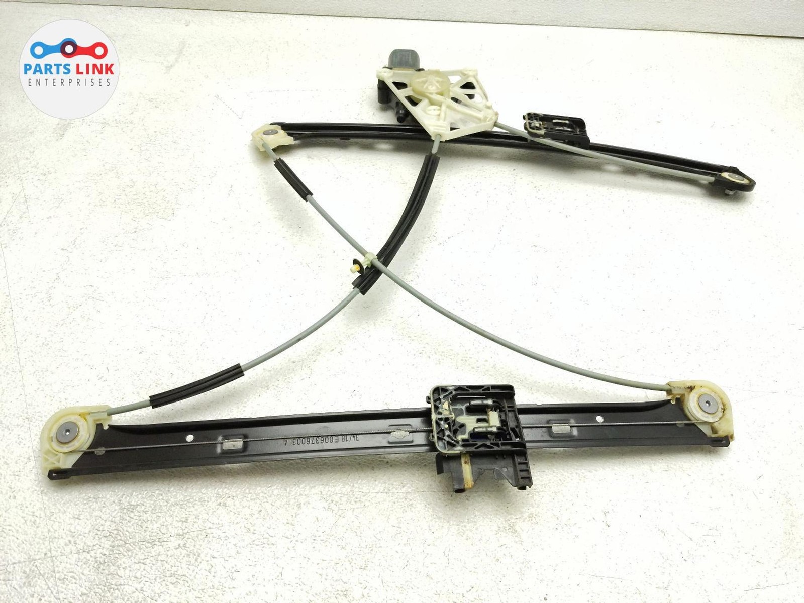 Bentley Bentayga 2016-2020 FRONT+RIGHT Window regulator