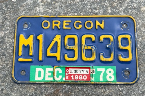 VINTAGE 1968 - 1978 1980 OREGON MOTORCYCLE LICENSE PLATE TAG HARLEY HONDA YAMAHA