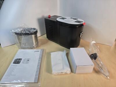  Jura Cool Control .6L Black Jura 585 Open Box