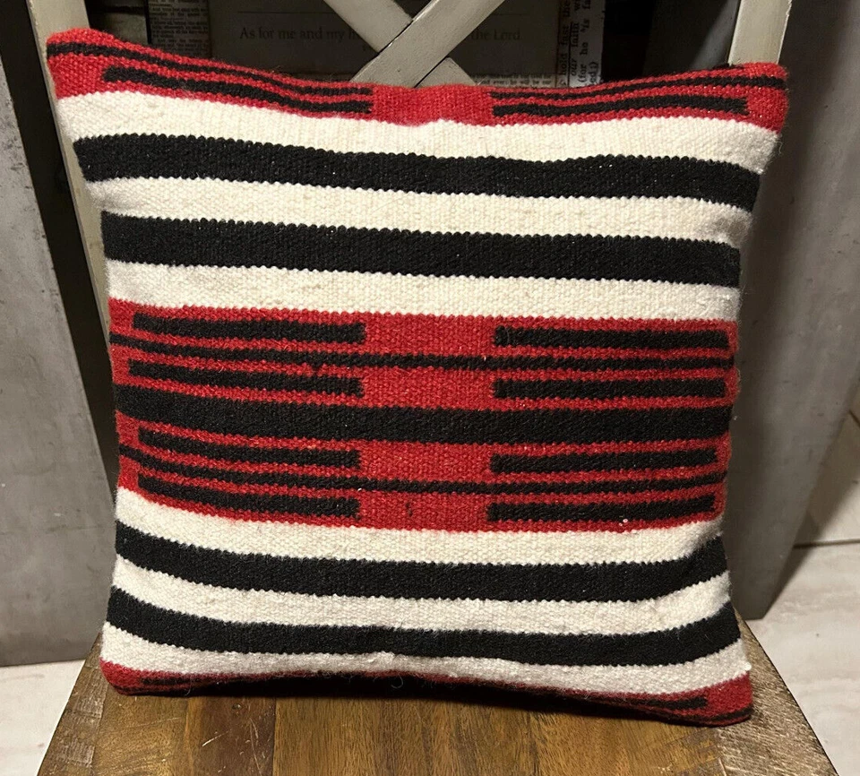 Funda de almohada hecha a mano de lana Navajo Design Chief's Southwest 18x30 pulgadas Foto 2 de 4