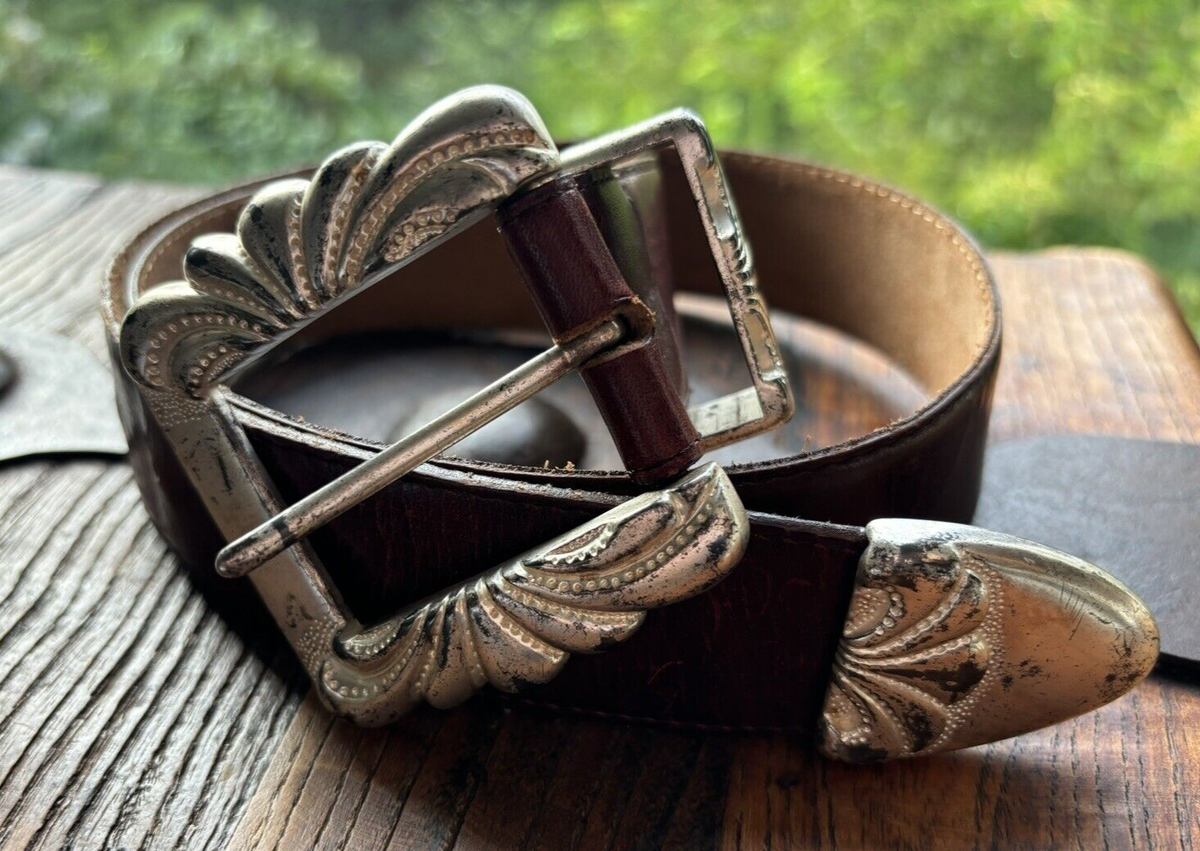 Vintage The Ritz Brown Genuine Leather Solid Brass Buckle Retro Waist Belt Sz S Ritz Brown Genuine Leather Belt Brass Buckle in size M | eBay main image 3