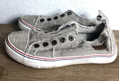 Blowfish Malibu Womens Size 7 Gray No Lace Sneakers Shoes Frayed