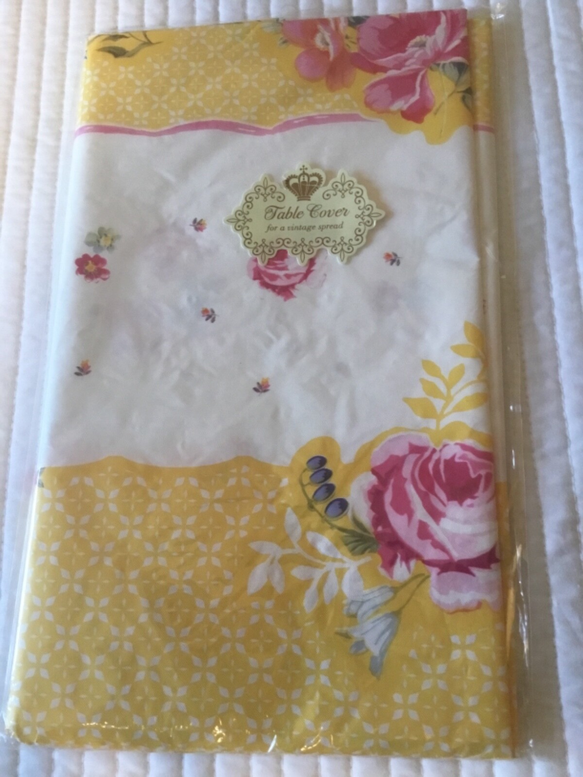 Talking Tables Ltd London TRULY SCRUMPTIOUS Vintage Style Table Cover NEW w/Tags