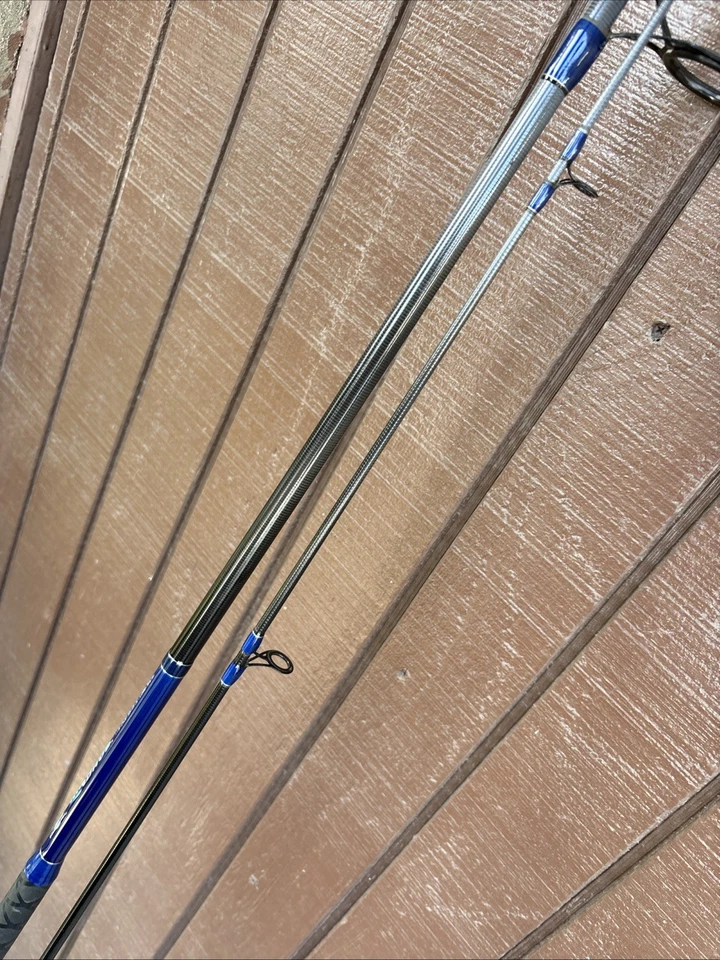 Tsunami Airwave TSAWSS-1102H Surf Fish Spin Rod 11’ 20-40LB 3-5 oz ¡DAÑADO LEER!! Foto 4 de 4