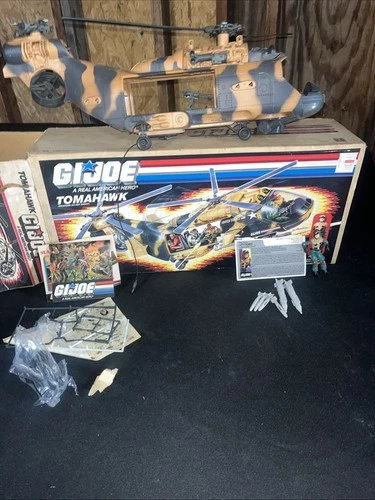 J-26 VINTAGE 1980'S HASBRO GI JOE TOMAHAWK WITH LIFT-TICKET & BOX - Not COMPLETE
