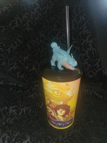 2025 How To Train Your Dragon Cup + Topper Regal Cinemark AMC Gronckle