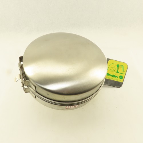 Bradley Wall Mount Safety Eye Wash Sink 1/2"
