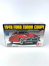 1949 Ford Tudor Coupe Lindberg Model #72141 in box 1:32 Sealed Box