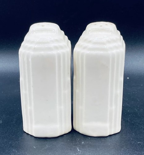 Harker Hot Oven Pottery Salt And Pepper Shaker Pair Cross Stitch Flowers - Picture 6 of 11