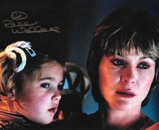 * DEE WALLACE * signed 8x10 photo * E.T. THE EXTRA TERRESTRIAL * COA * 2