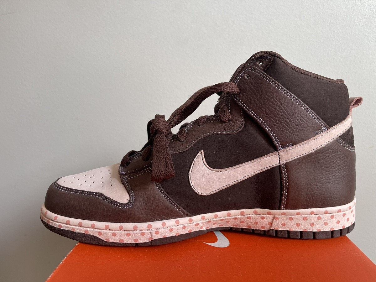 07 Easter bunny dunks NWT Nike Dunk High  main image 3