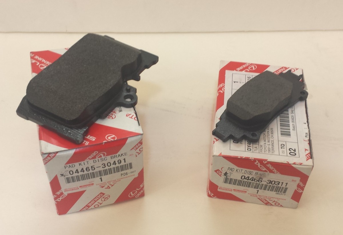 レクサス GS350 Fスポーツ ブレーキセット(フロント) LEXUS OEM FACTORY F-SPORT FRONT AND REAR BRAKE PAD SET 2013-2015