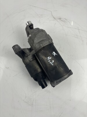 Anlasser Starter für Audi A4 A5 Q5 2,0 40 TDI DETA DET 04L911021C