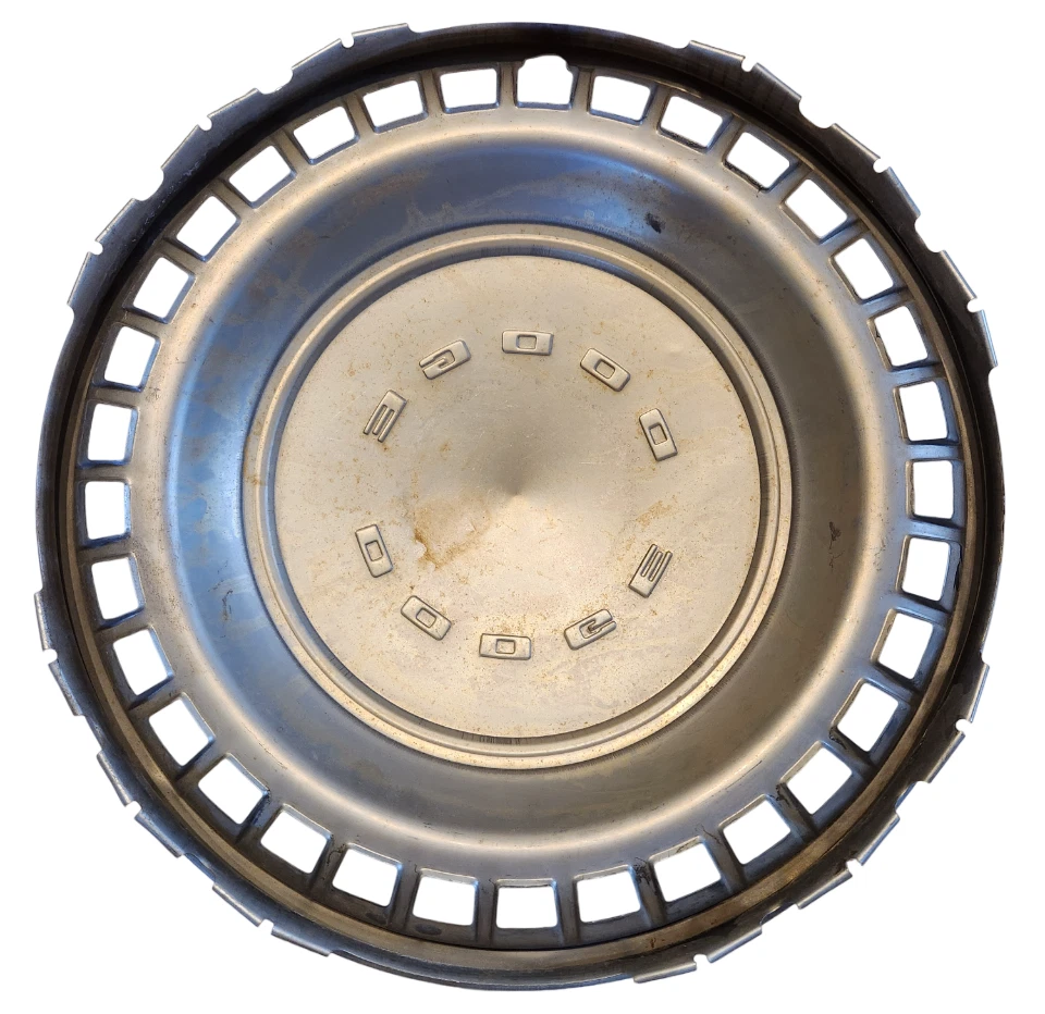 Dodge Challenger Charger Dart 1972-1976 y más cubierta de rueda vintage de 14" 3580153 Foto 4 de 4