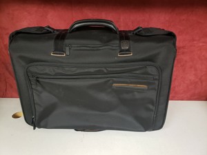 tumi wardrobe bag