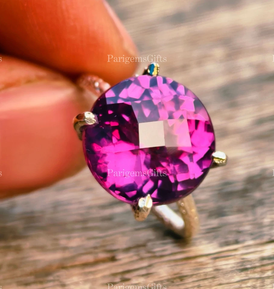 Anello di fidanzamento da donna in argento sterling regolabile con zaffiro viola - Immagine 2 di 4