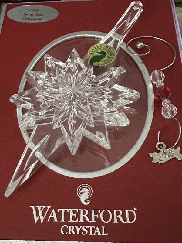 Waterford Crystal Ornament 2006 Snowstar Ornament With Box & hanger