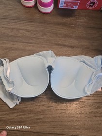 Victoria's Secrets Bra And Panty Three-piece Set