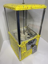 Yellow Northwestern 2" Capsule Toy Bulk Vending Machine 50cent Vend W/keys