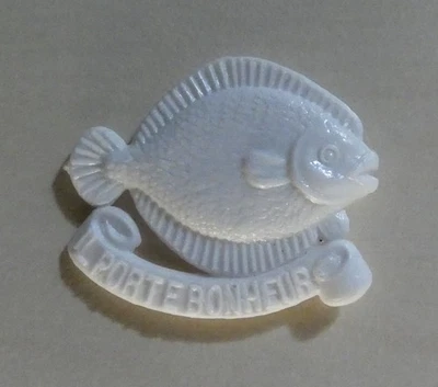 Fèves ancienne Plastique Poisson - Photo 1/2