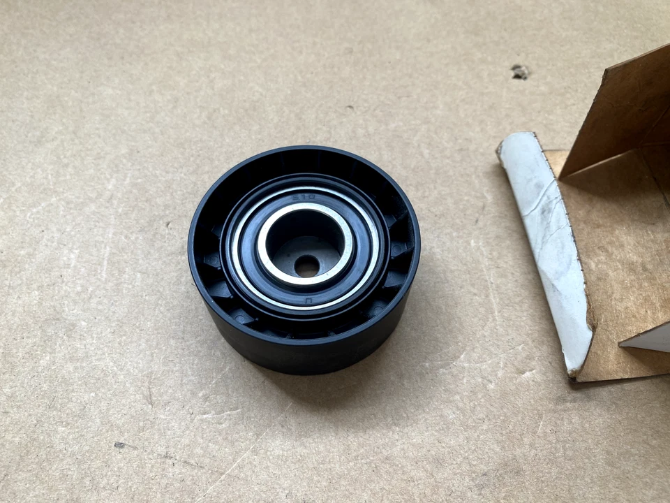 1993 - 1998 宝马 540i 740i 840Ci 下驱动皮带张紧器滑轮 INA 11281731220 — 第 3/4 张图片