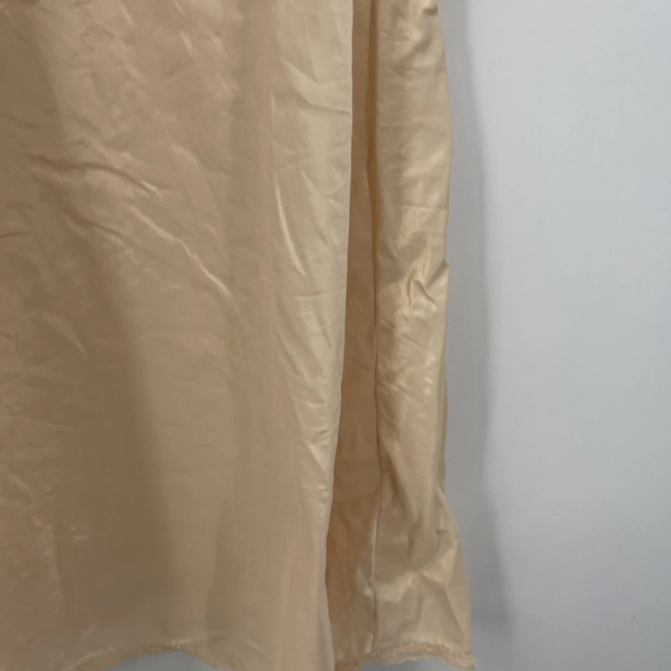 Vintage Henson Kickernick Slip Womens Small Ruffle Lace Antron Nylon Sissy Peach - Image 4 of 4