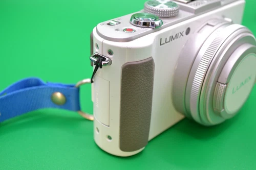 Panasonic LUMIX DMC-LX7 10.1 MP Digital Camera 3.8x Optical Zoom - 100% Working - Picture 4 of 8