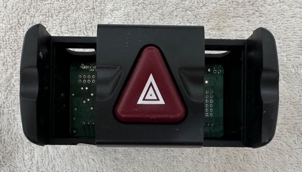 FLH 7017_compressed__18000.