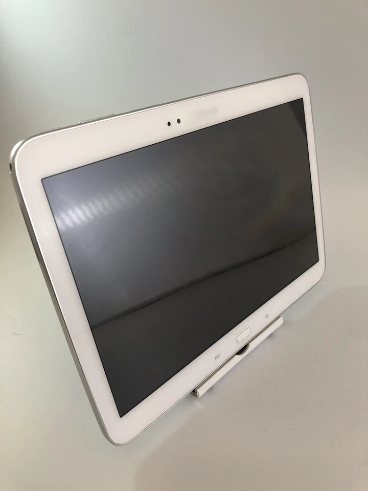 Samsung Galaxy Tab 3 10.1 GT-P5210 White Wi-Fi 16GB 10.1" Android Tablet - Image 2 of 4