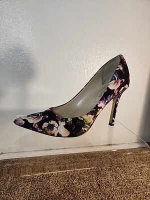 Vintage 80s GUESS Floral Print Stiletto Pump 8m