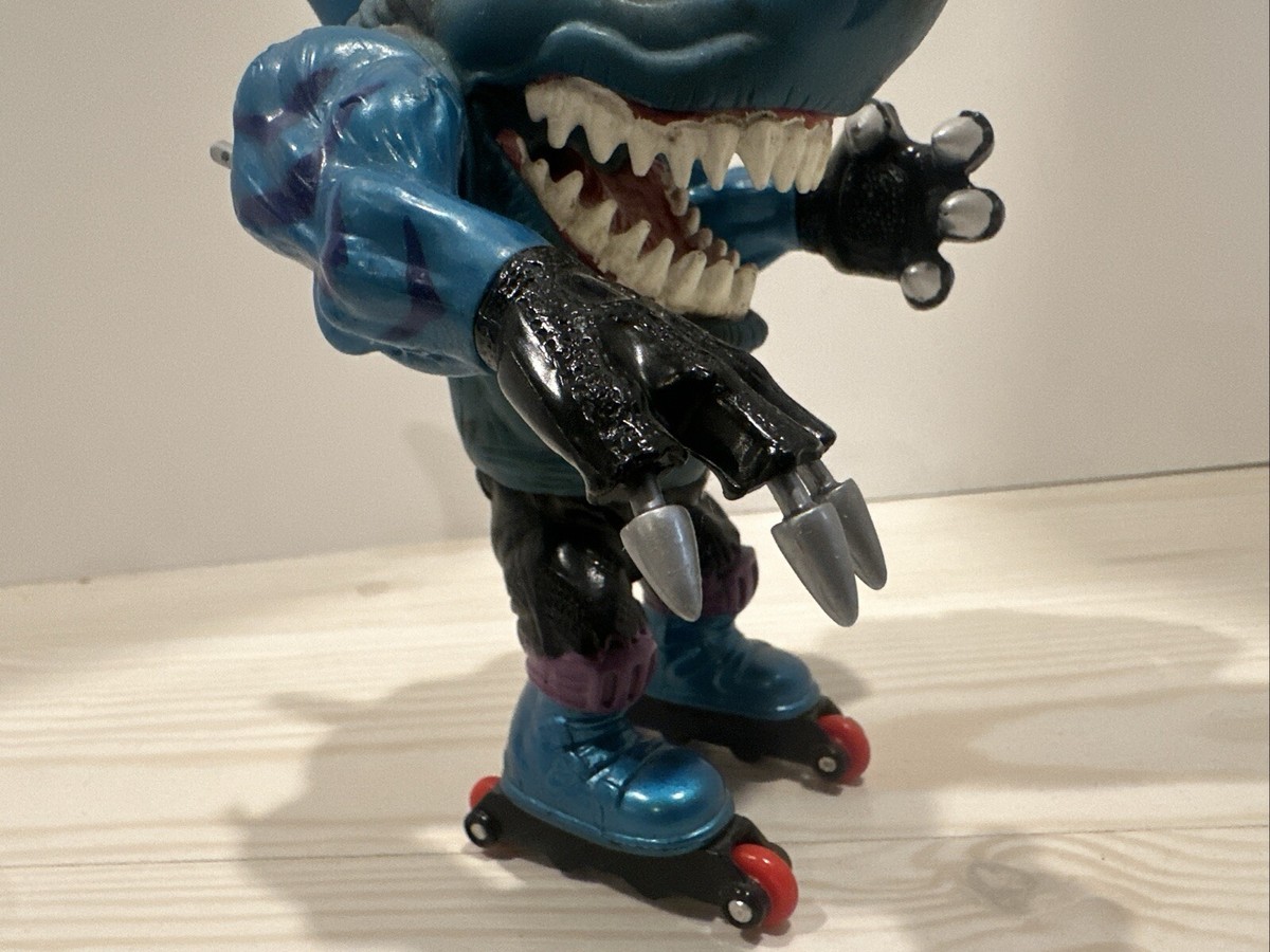 Vintage Street Sharks STREEX Roller Blades Action Figure
