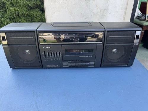 Sony CFS‑1020 vintage AM/FM boombox Tested With AC Cord