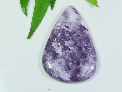 47CTS. NATURAL PURPLE LEPIDOLITE PEAR CABOCHON LOOSE GEMSTONE 28X43X04 MM K249 - Picture 3 of 9