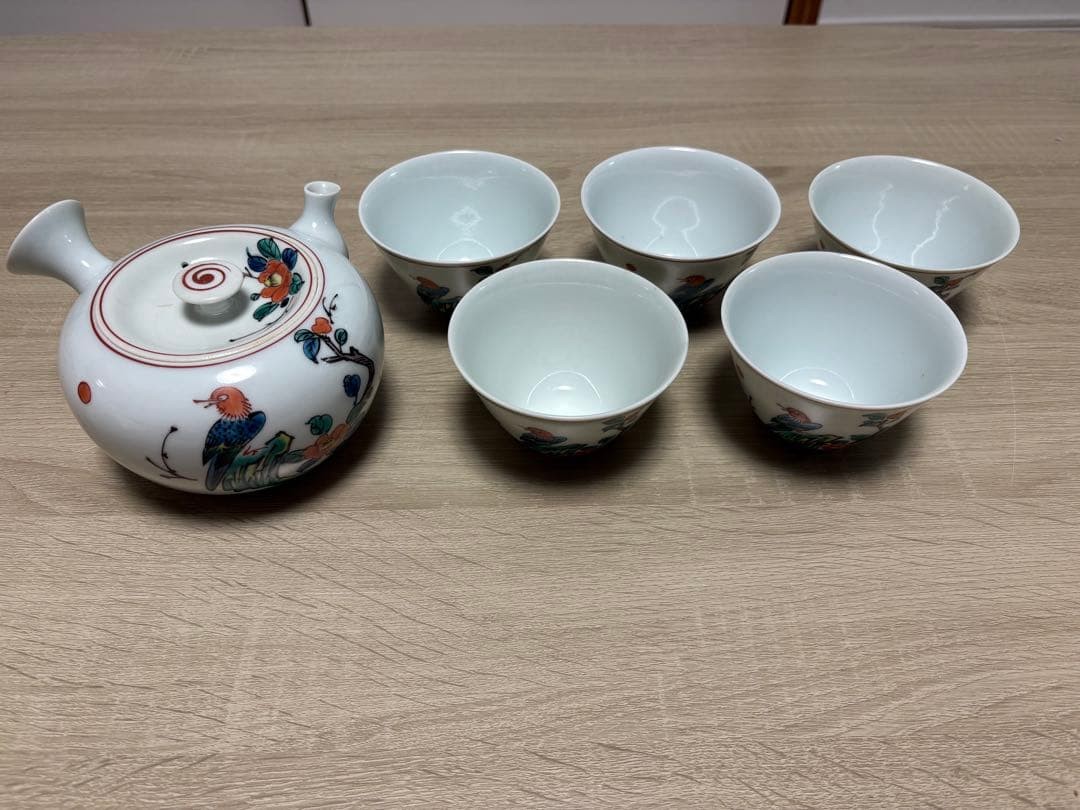 Kutaniyaki Tea Set with Teapot & Cups Used, with Stains