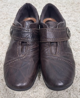 Clark s Artisan Kessa Betty Brown Leather Hook & Loop Buckle Loafers Women s 8M