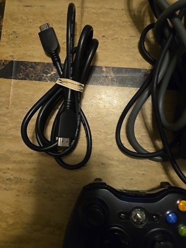 Consola Microsoft Xbox 360 S Negra Modelo 1439 Probada y Funciona Extras - Imagen 7 de 15