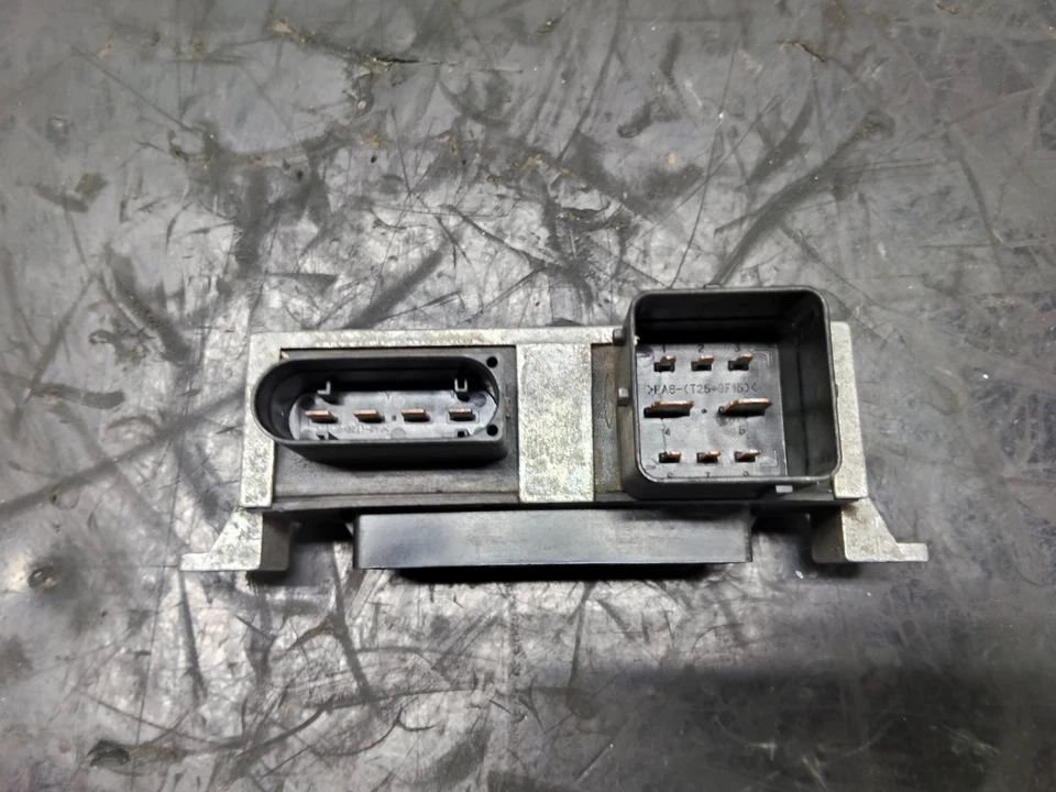 CENTRALINA RELE CANDELETTE RENAULT MASTER OPEL MOVANO 2.3 CDTI 2013 8200558438 - Imagen 3 de 4