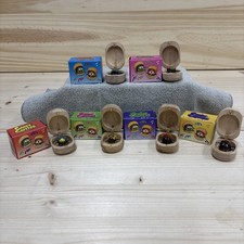 CRAZY CRITTER BUG IN A NUT NOVELTY LADYBUG MOVING LEGS BEETLE BUG LOT VTG NOS