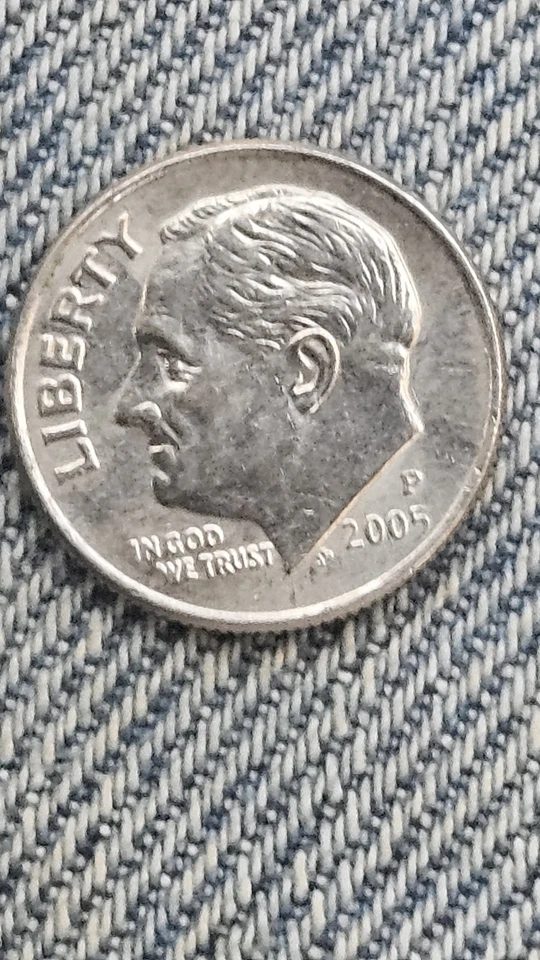2005 dime slag on the nose - Image 2 of 2