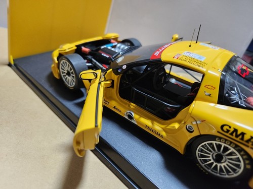 Autoart 80205 Racing Division Chevrolet Corvette C5-R Le Mans 1/18 - Imagen 11 de 11