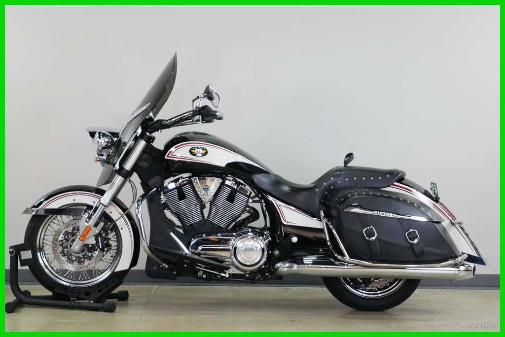 2012 Other Makes Cross Roads Classic LE LE #148, Very Low Miles 2012 Victory Motorcycles Cross Roads Classic LE LE #148, Very Low Miles Used