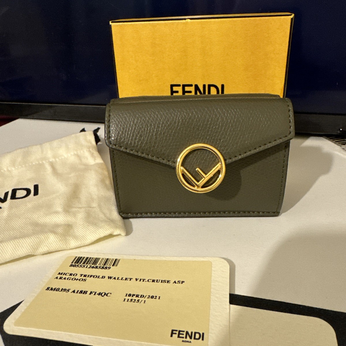 Trifold Wallet Authentic Fendi Wallet Fendi Trifold Wallet New - Main Image