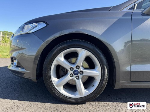 2016 Ford Mondeo 2.0 TDCi Titanium Hatchback 5dr Diesel Manual Euro 6 (s/s) (150 - Picture 11 of 20